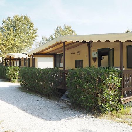 Comfortabele Familie Chalets Met Veranda Incl Airco Dichtbij Zee! เวียเรจโจ ภายนอก รูปภาพ