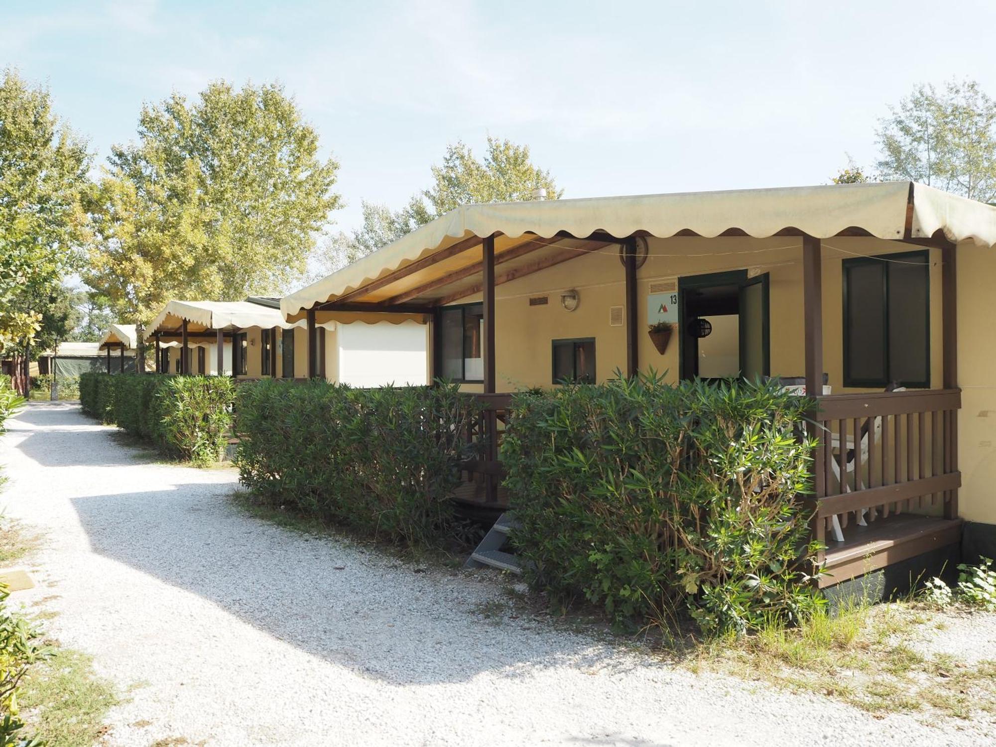 Comfortabele Familie Chalets Met Veranda Incl Airco Dichtbij Zee! เวียเรจโจ ภายนอก รูปภาพ